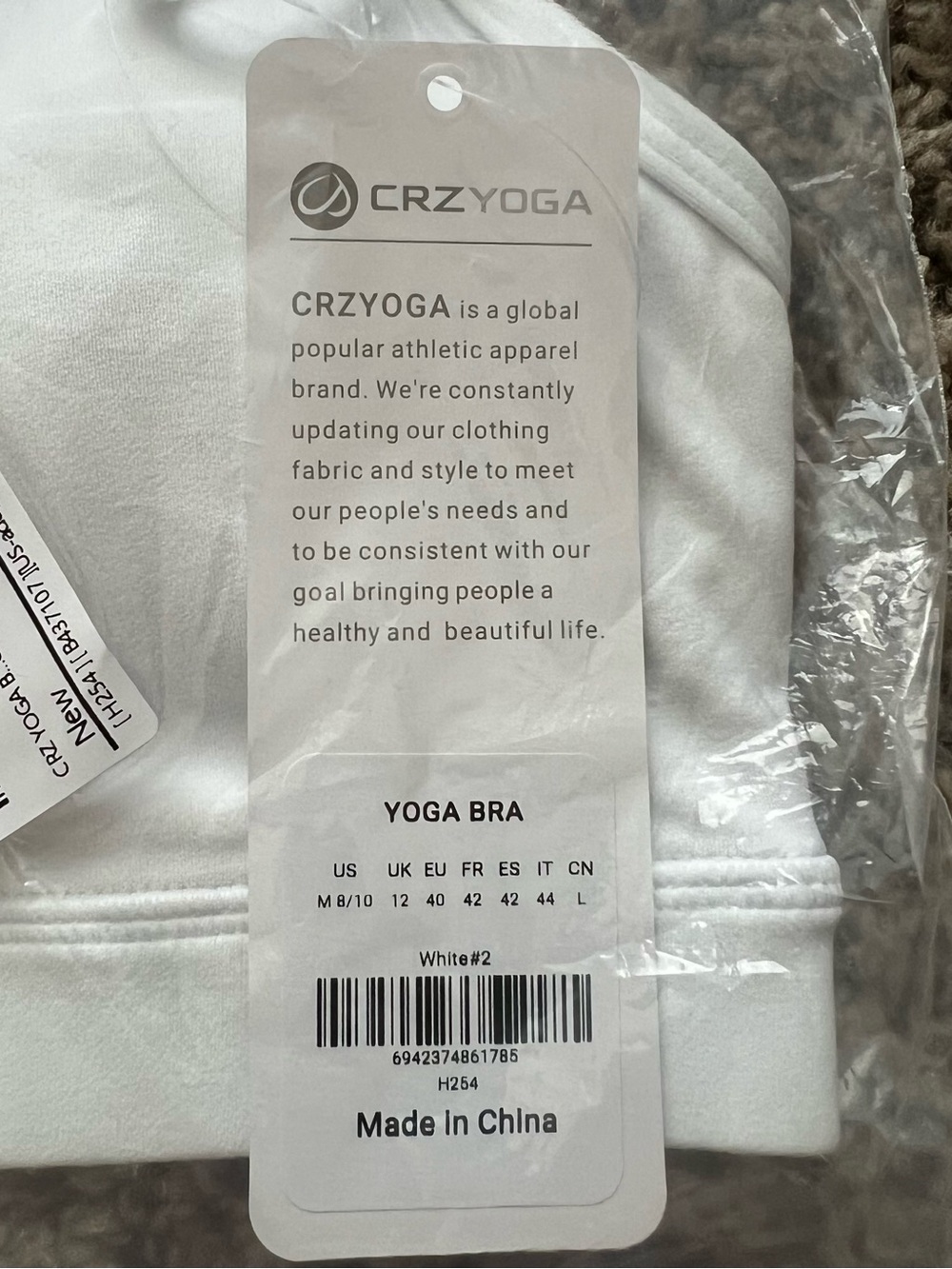 CRZ YOGA Black and White Butterluxe V-Neck Sports Bras - Set of 2 - Picture 4 of 10